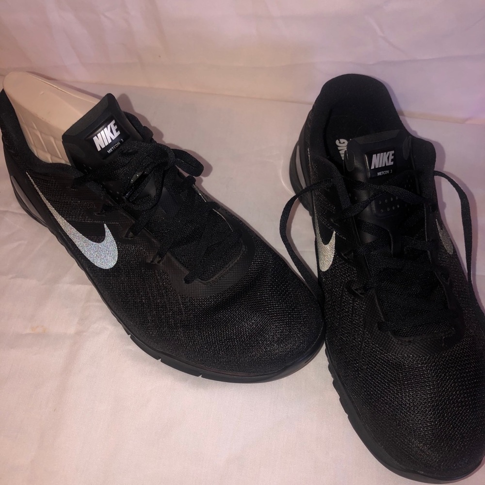 NIKE METCON 3...MEN 11.. EUC